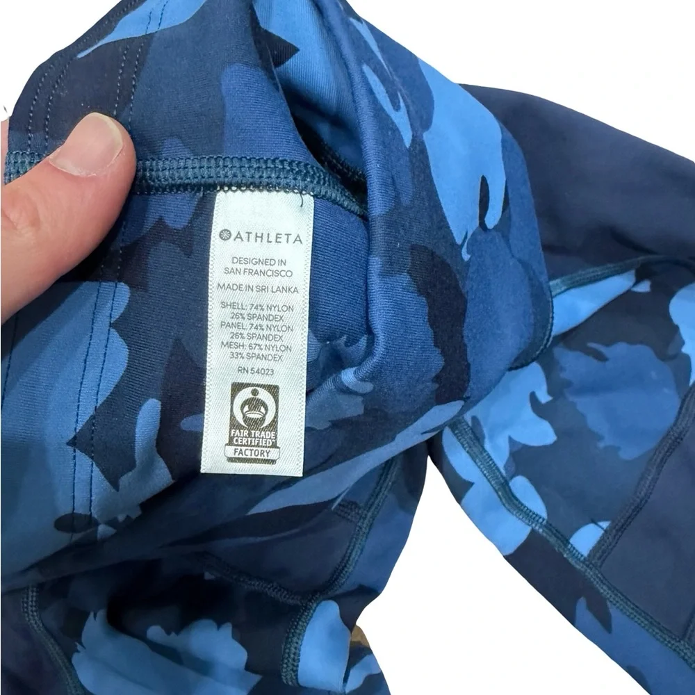 ✨ Athleta All In 7/8 Tights Blue Camouflage Leggings‎ Size Small Petite